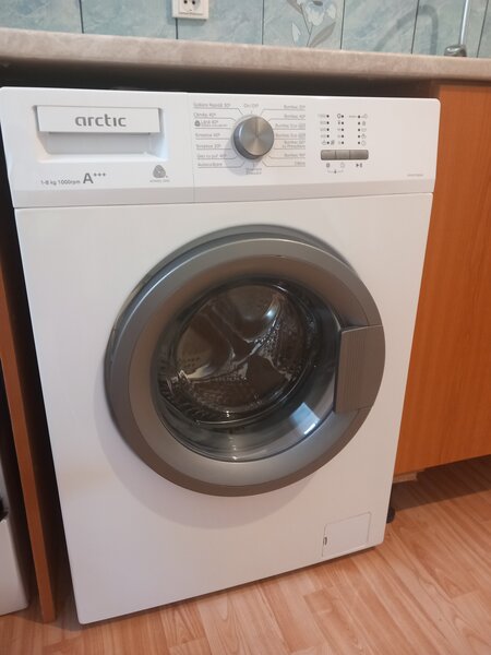 Masina de spalat rufe Arctic APL81012BDW3, 8 kg, 1000 RPM, Clasa A+++, Alb